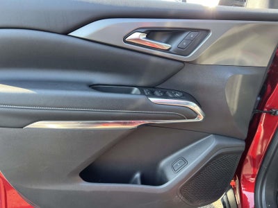 2024 Chevrolet Traverse AWD LT