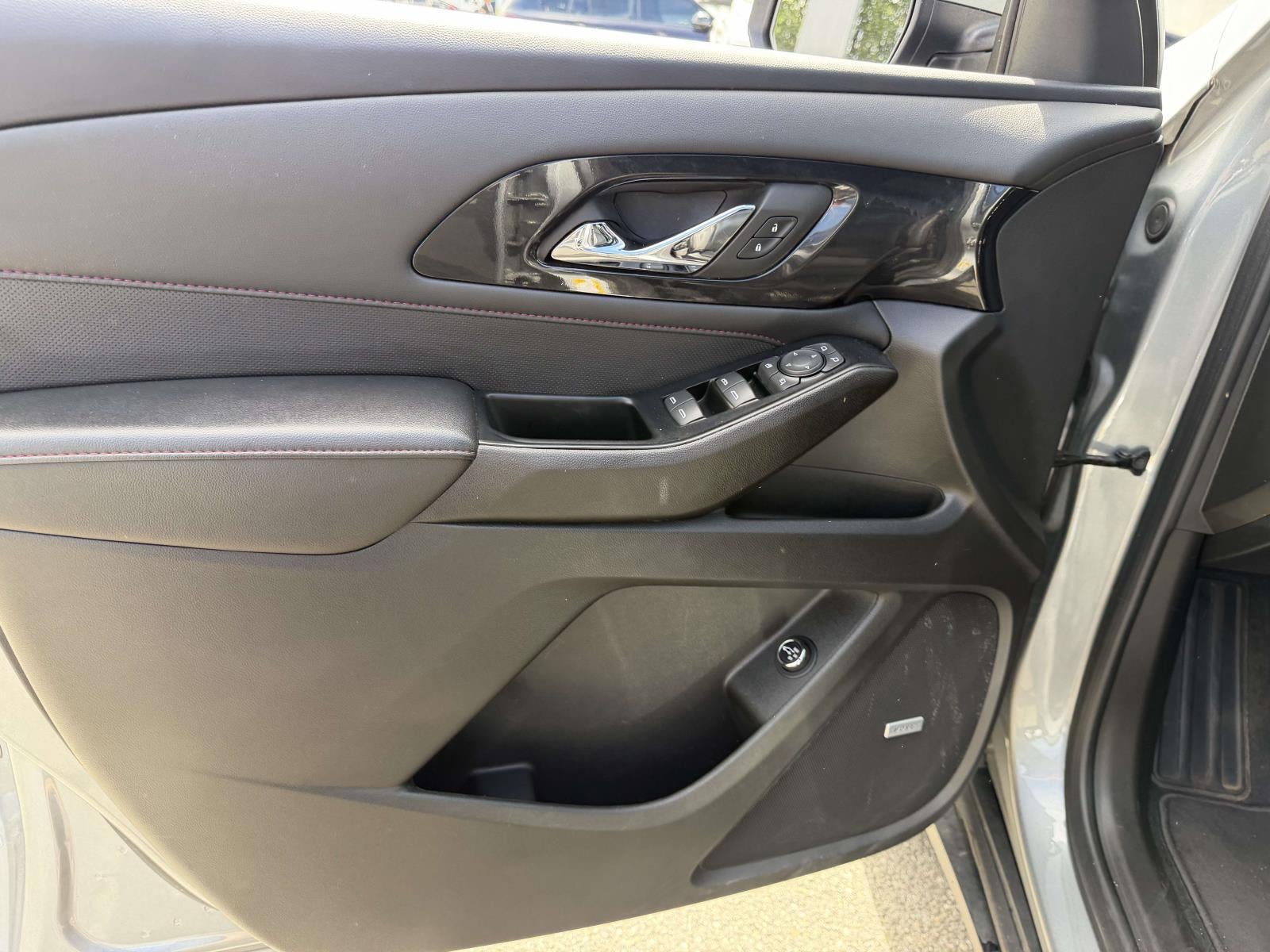 2023 Chevrolet Traverse AWD RS