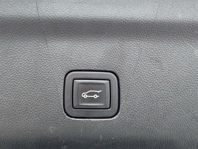 2023 Chevrolet Suburban 4WD Premier