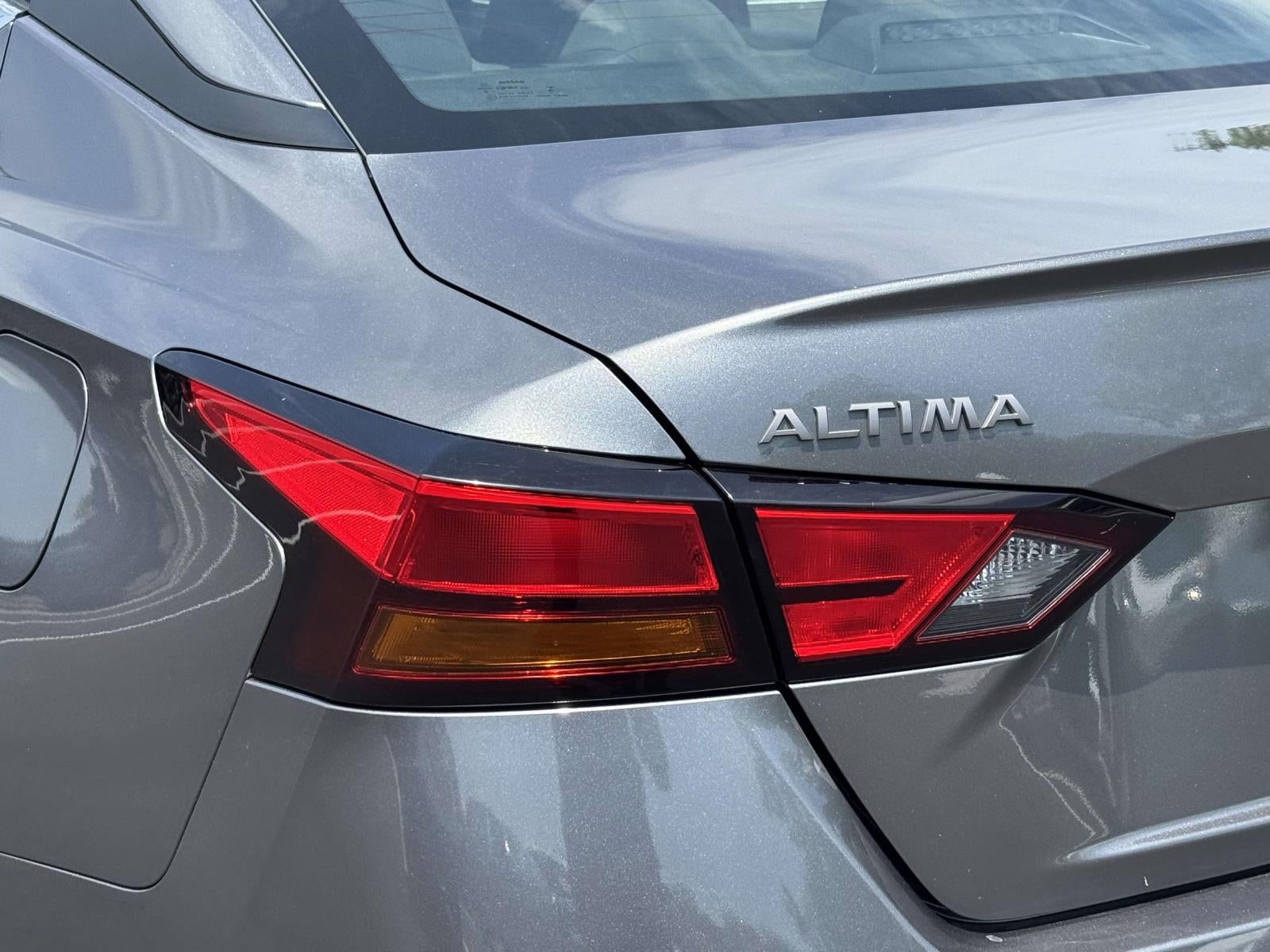 2023 Nissan Altima SV FWD