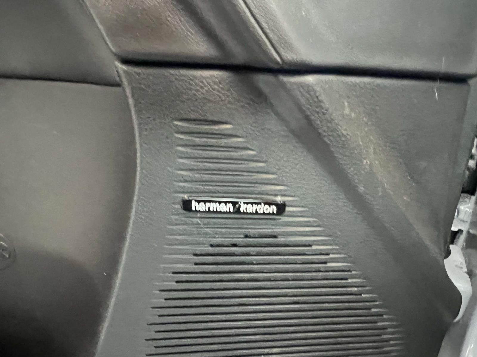 2022 Dodge Challenger SRT