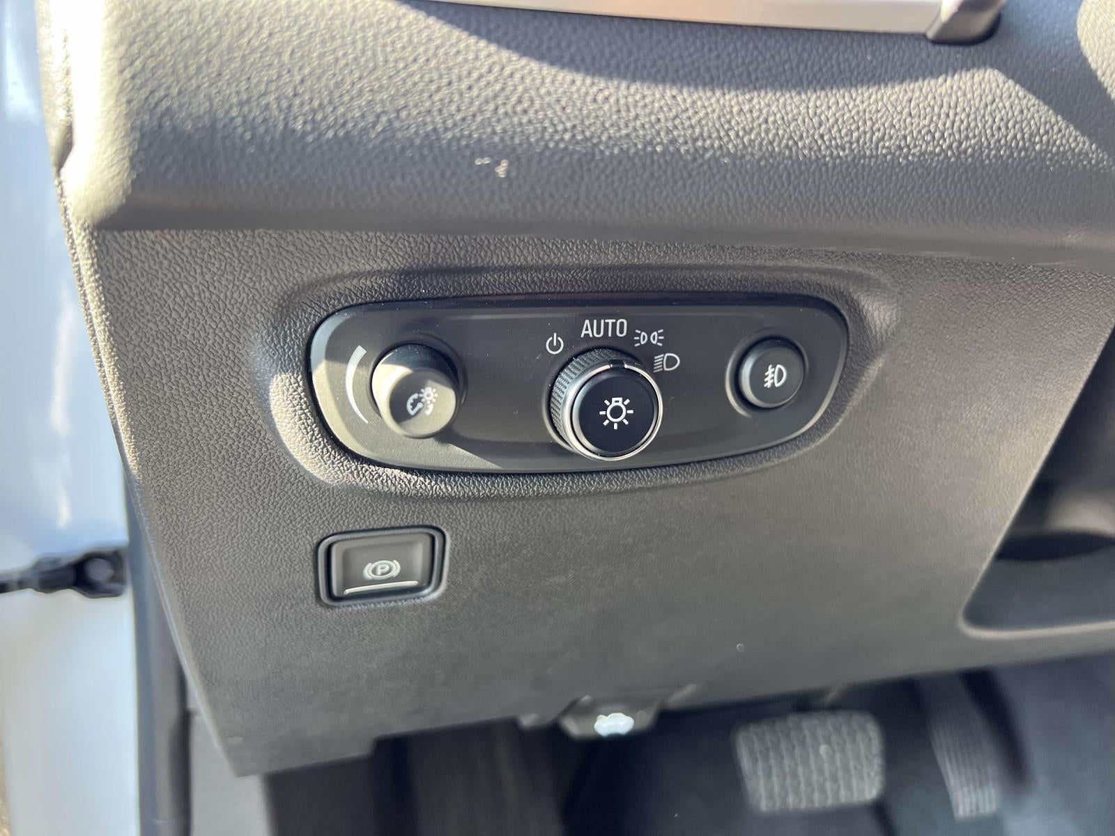 2023 GMC Terrain AWD SLT