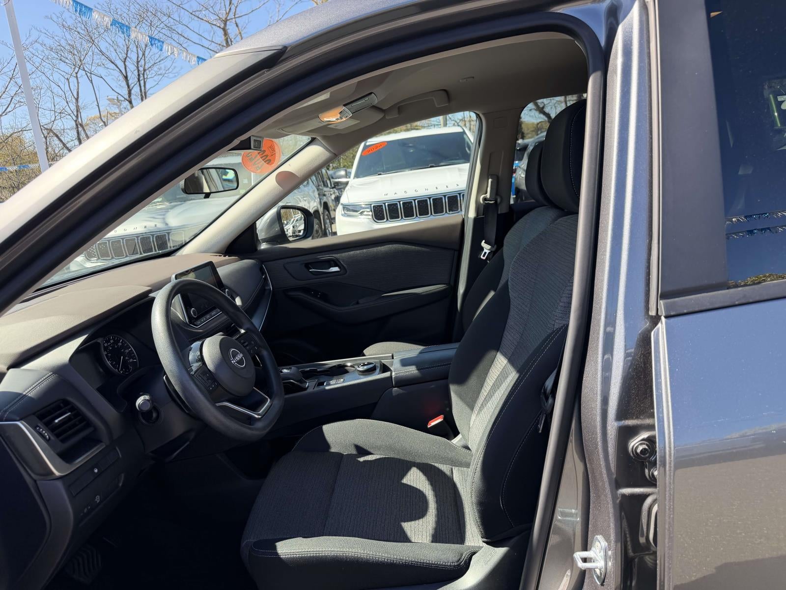 2023 Nissan Rogue SV Intelligent AWD