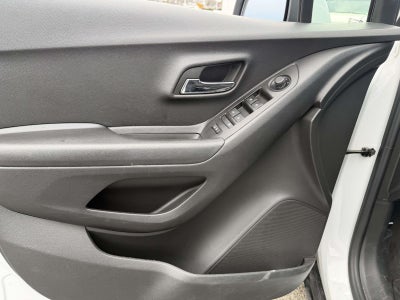 2022 Chevrolet Trax AWD LS