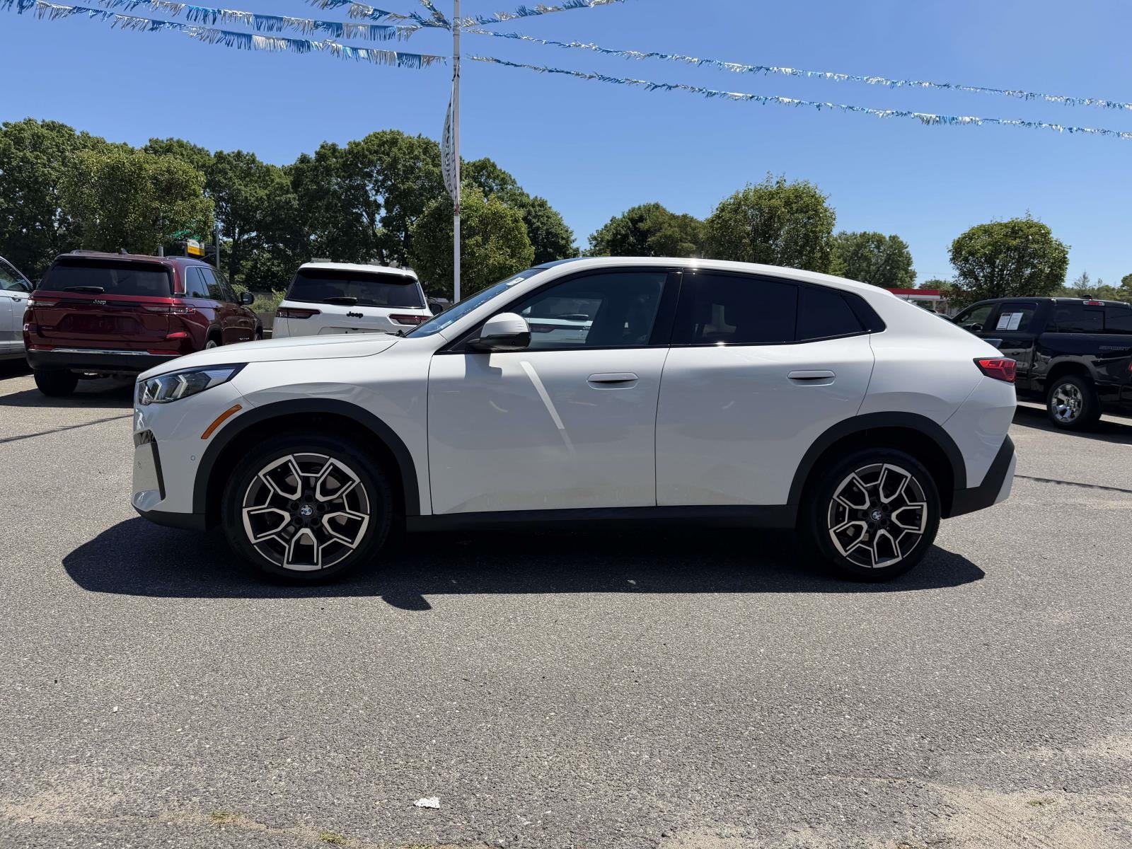 2025 BMW X2 xDrive28i