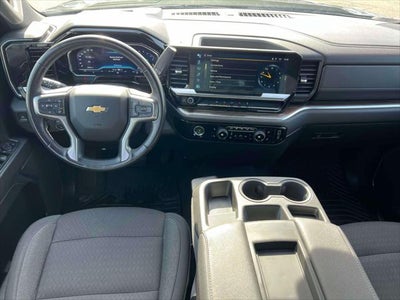 2022 Chevrolet Silverado 1500 LT (2FL)