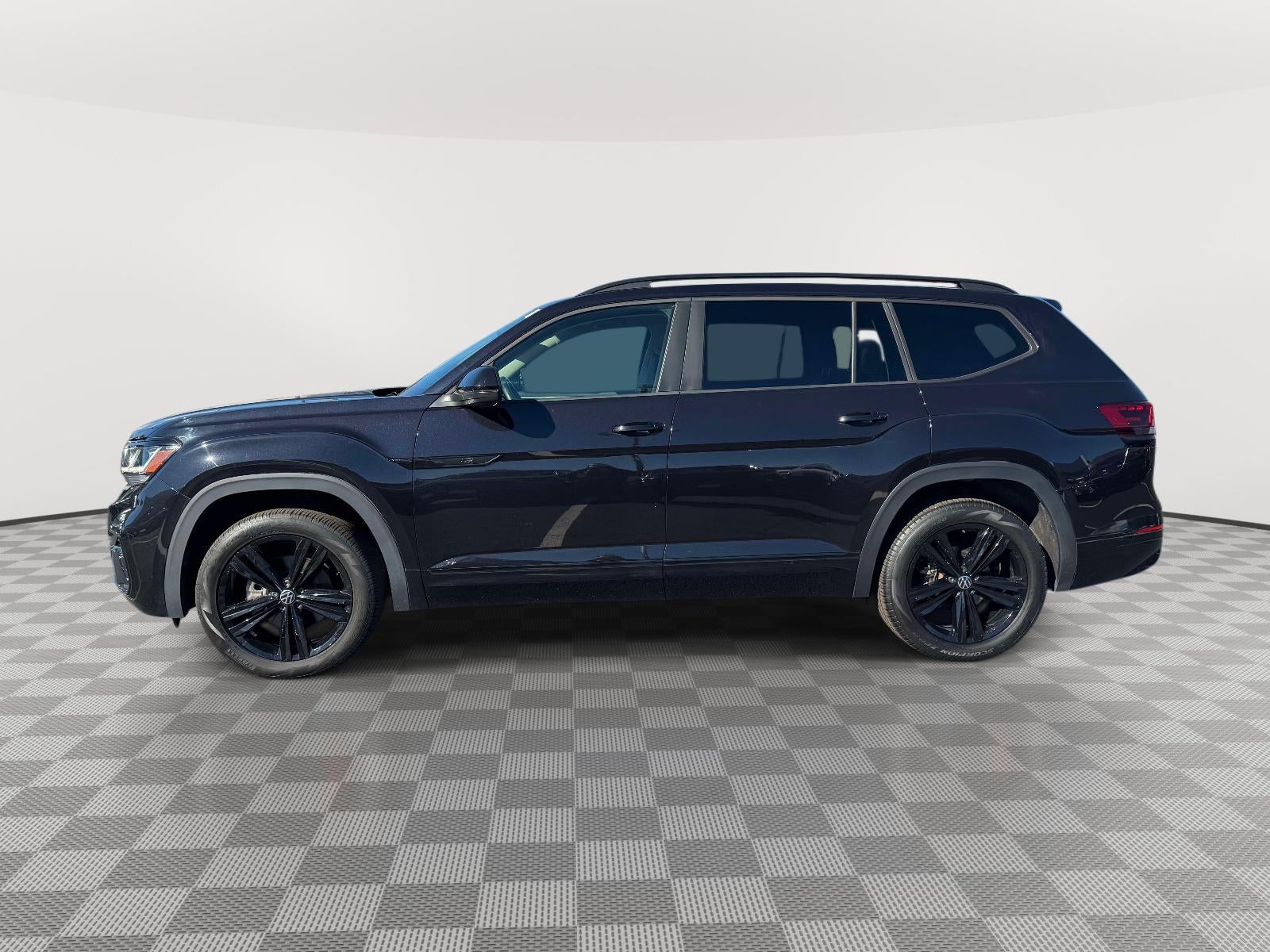 2022 Volkswagen Atlas 3.6L V6 SEL R-Line Black