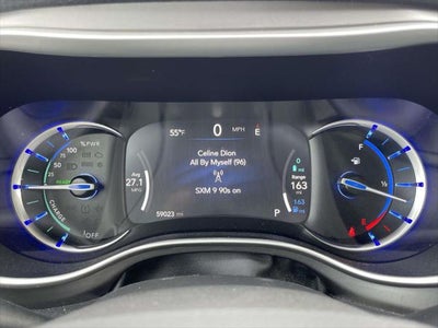 2022 Chrysler Pacifica Hybrid Touring L