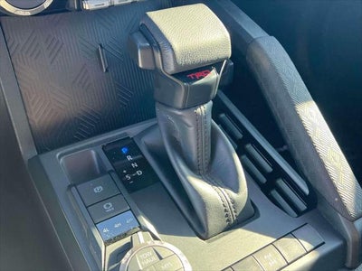 2024 Toyota Tacoma 4WD SR5