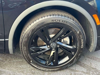 2024 Volkswagen Tiguan SE R-Line Black