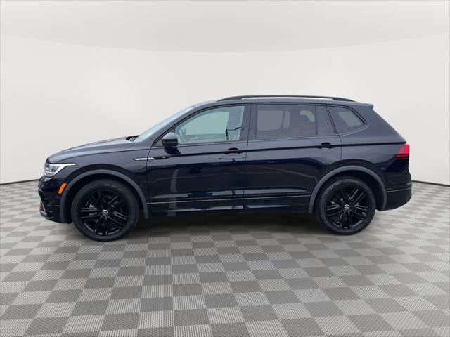 2022 Volkswagen Tiguan SE R-Line Black