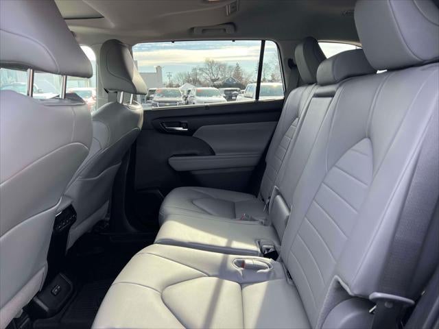 2026 Toyota Highlander XLE