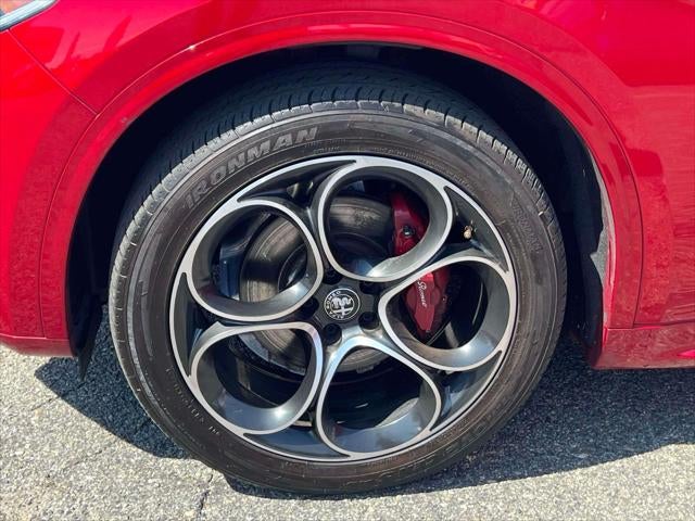 2023 Alfa Romeo Stelvio Veloce
