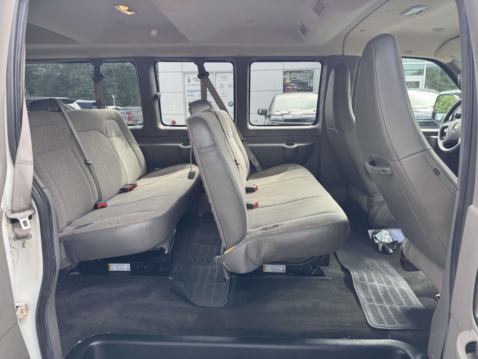 2019 Chevrolet Express Passenger 3500 LT