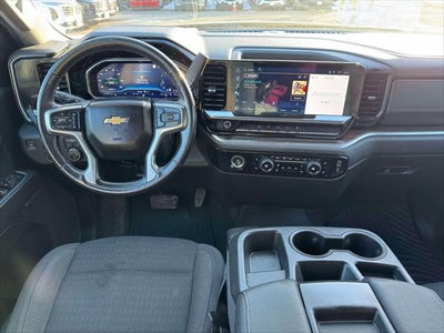 2022 Chevrolet Silverado 1500 LT (2FL)