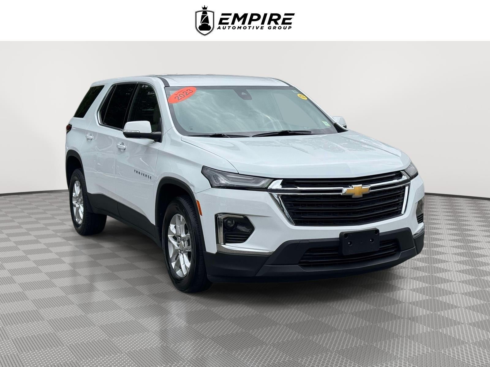 2023 Chevrolet Traverse LS