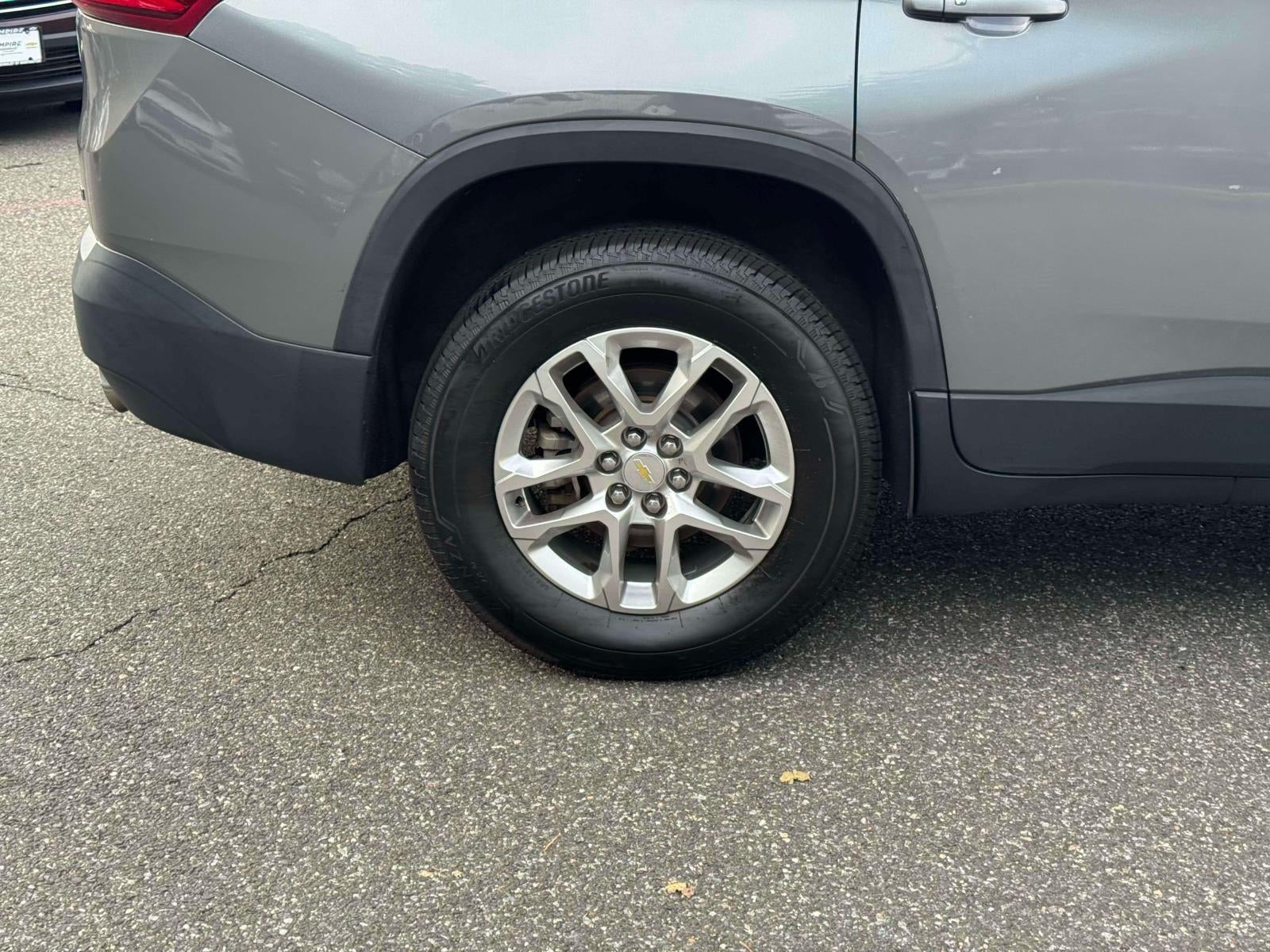 2020 Chevrolet Traverse LT Cloth
