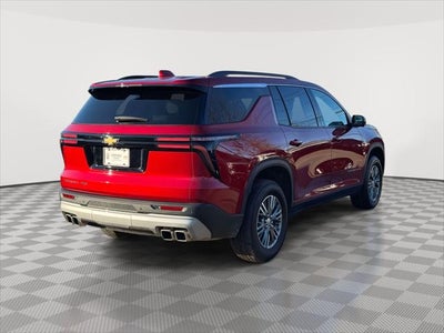 2025 Chevrolet Traverse LT