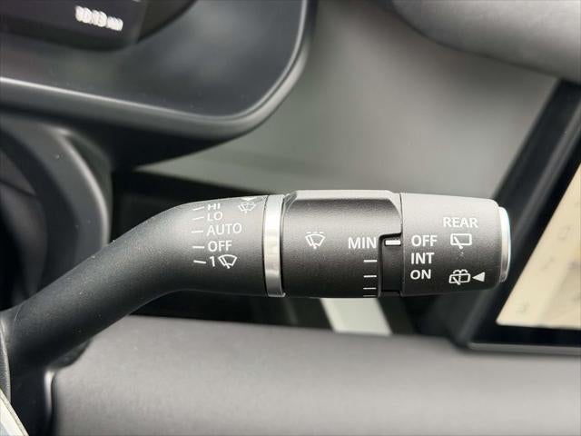 2023 Land Rover Defender S