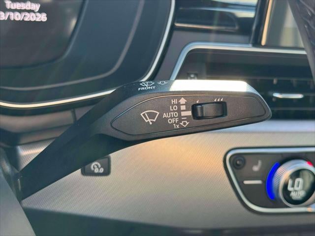 2023 Audi A4 Sedan S line Prestige