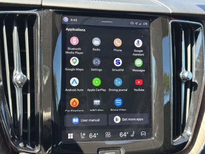 2022 Volvo XC60 Momentum