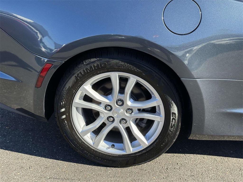 2021 Chevrolet Camaro RWD Coupe 1LS