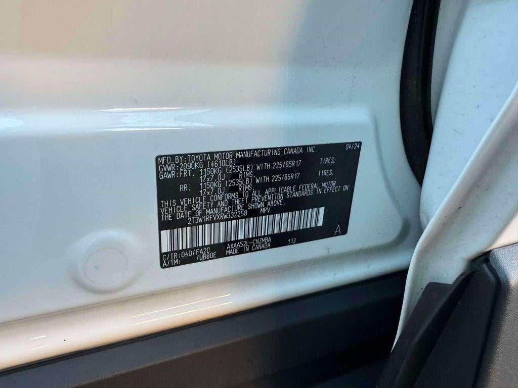 2024 Toyota RAV4 XLE