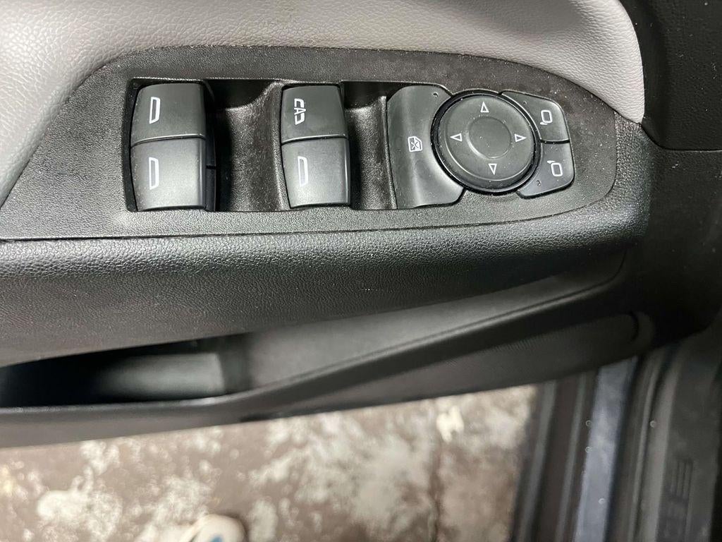 2022 Chevrolet Equinox FWD LS