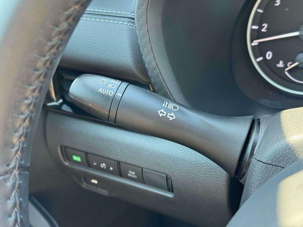 2021 Nissan Sentra SV Xtronic CVT