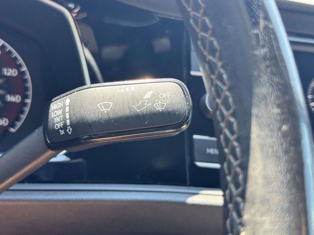 2020 Volkswagen Jetta R-Line