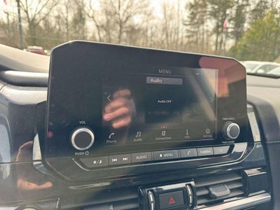 2024 Nissan Pathfinder SV 4WD