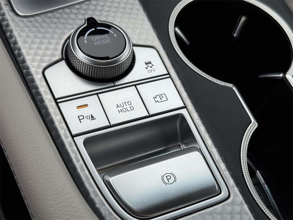 2023 Genesis G70 2.0T AWD