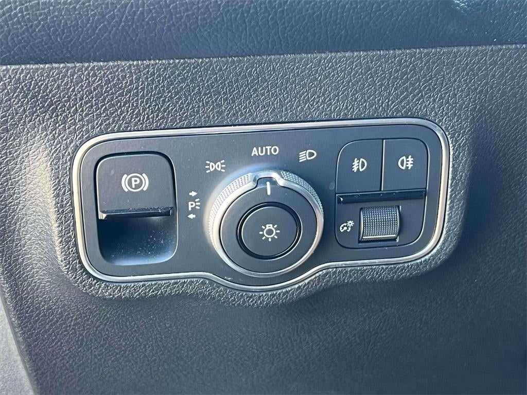 2022 Mercedes-Benz GLB 250 4MATIC®