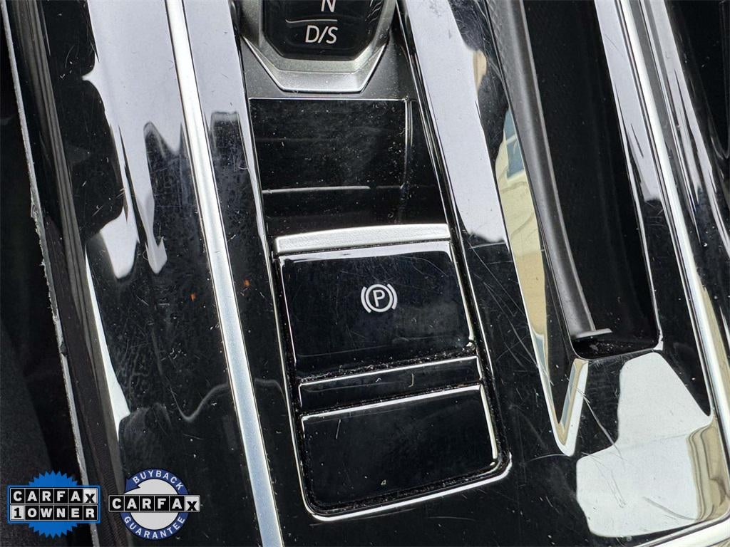 2024 Volkswagen Golf GTI 2.0T S