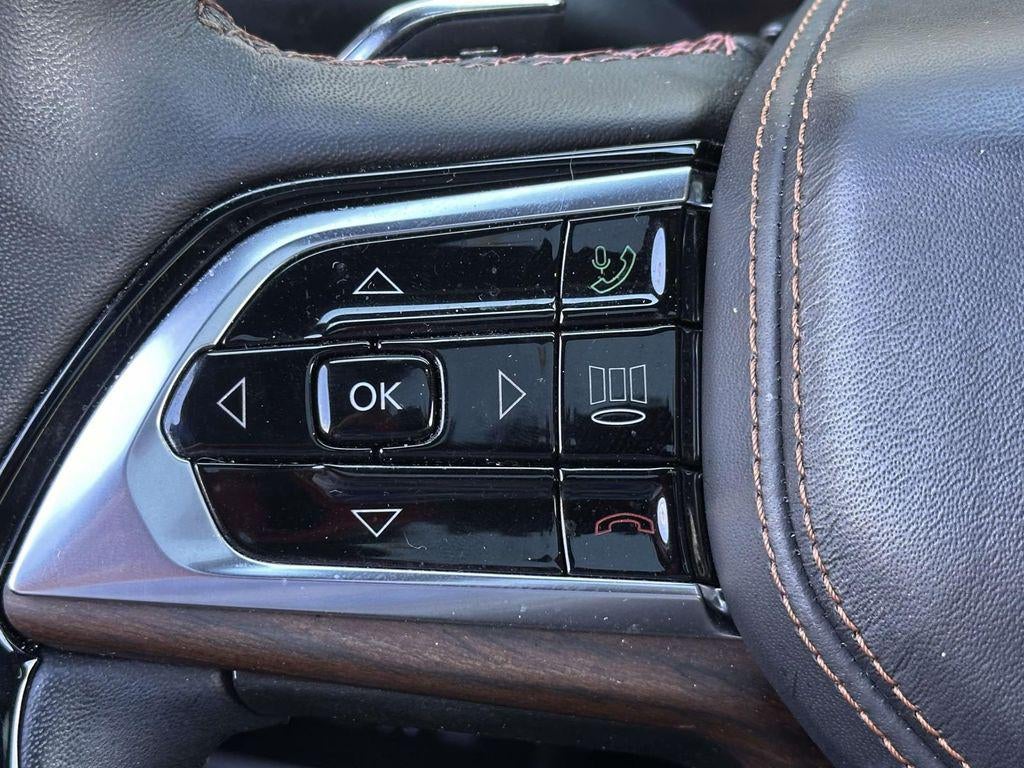 2022 Jeep Grand Cherokee Summit 4x4