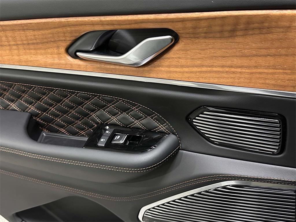 2023 Jeep Grand Cherokee L Summit Reserve 4x4