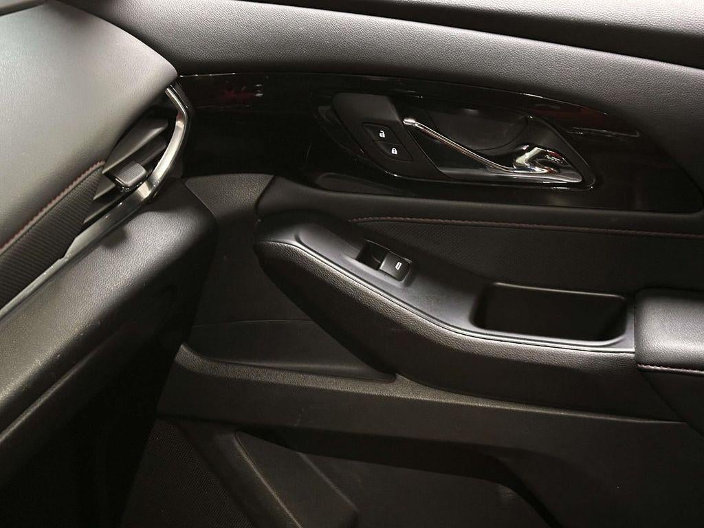 2023 Chevrolet Traverse AWD RS