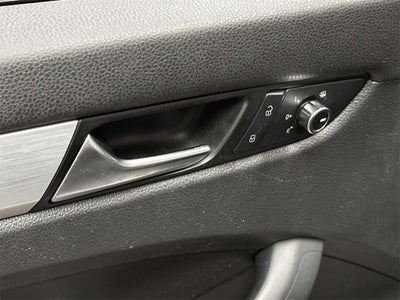 2012 Volkswagen Passat 3.6L V6 SE