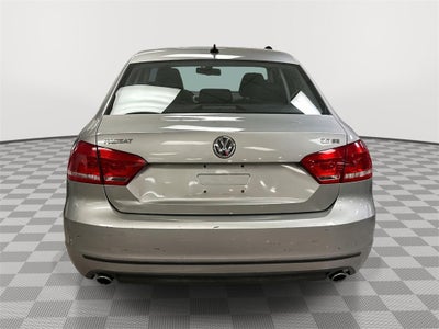 2012 Volkswagen Passat 3.6L V6 SE