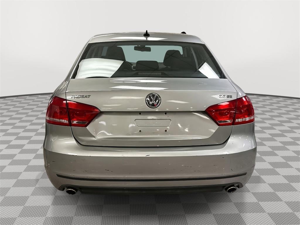 2012 Volkswagen Passat 3.6L V6 SE
