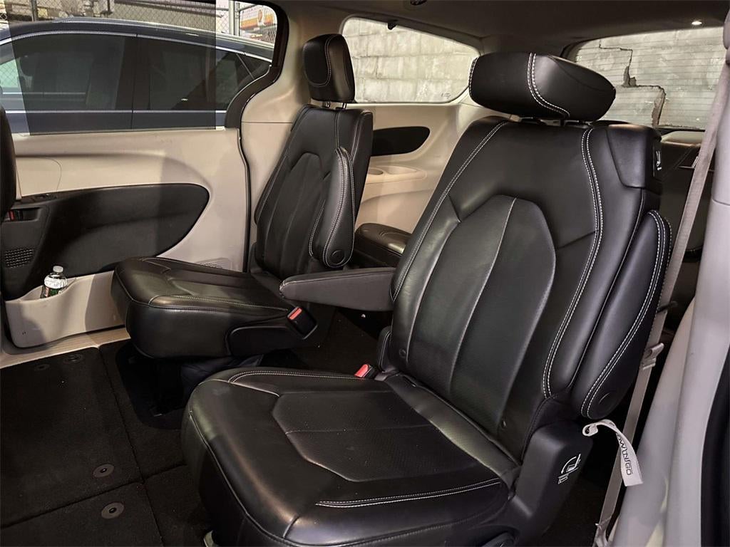 2023 Chrysler Pacifica Touring L AWD