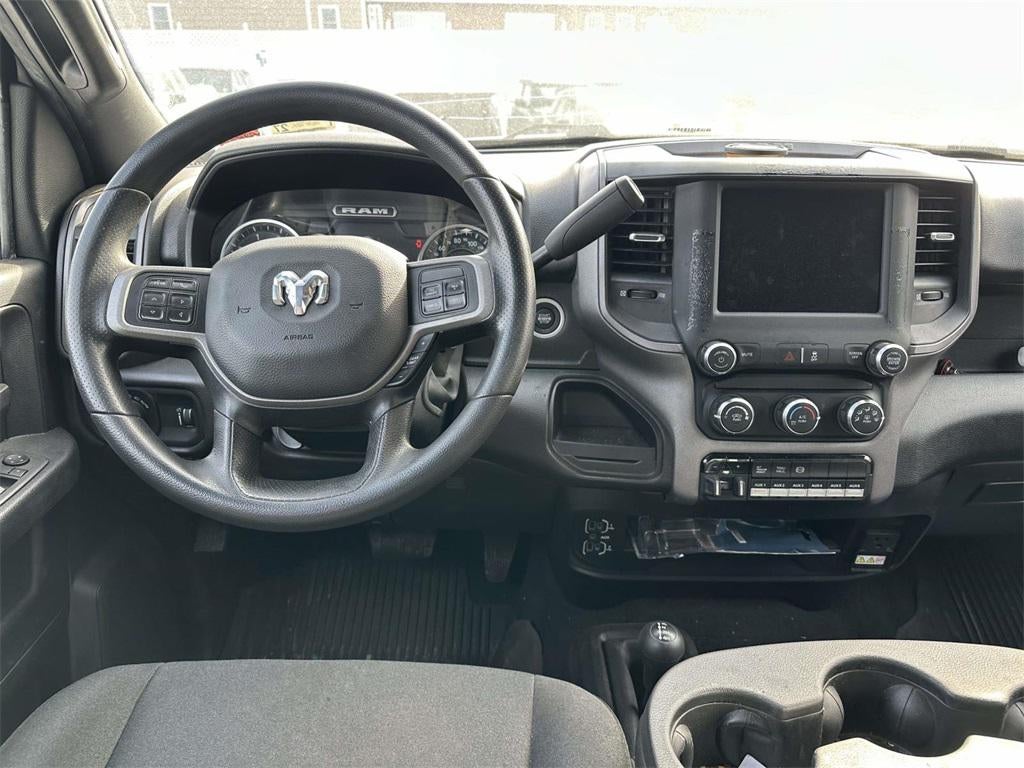 2022 RAM 3500 Tradesman Crew Cab 4x4 8 Box