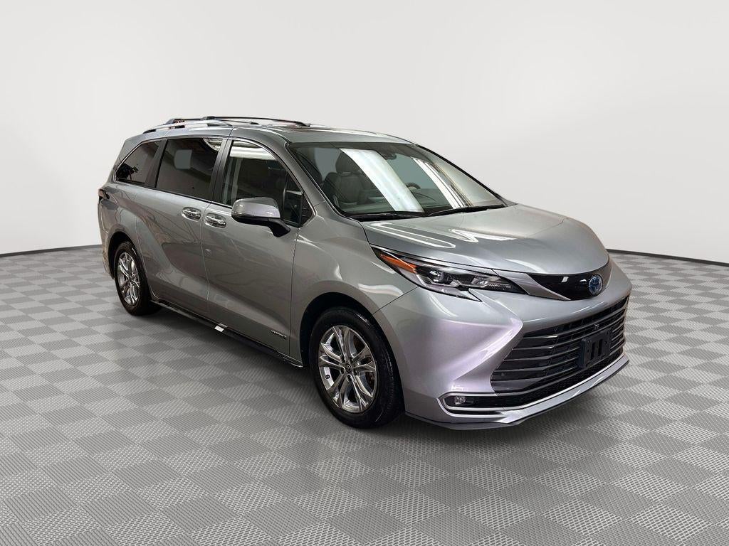 2021 Toyota Sienna Platinum
