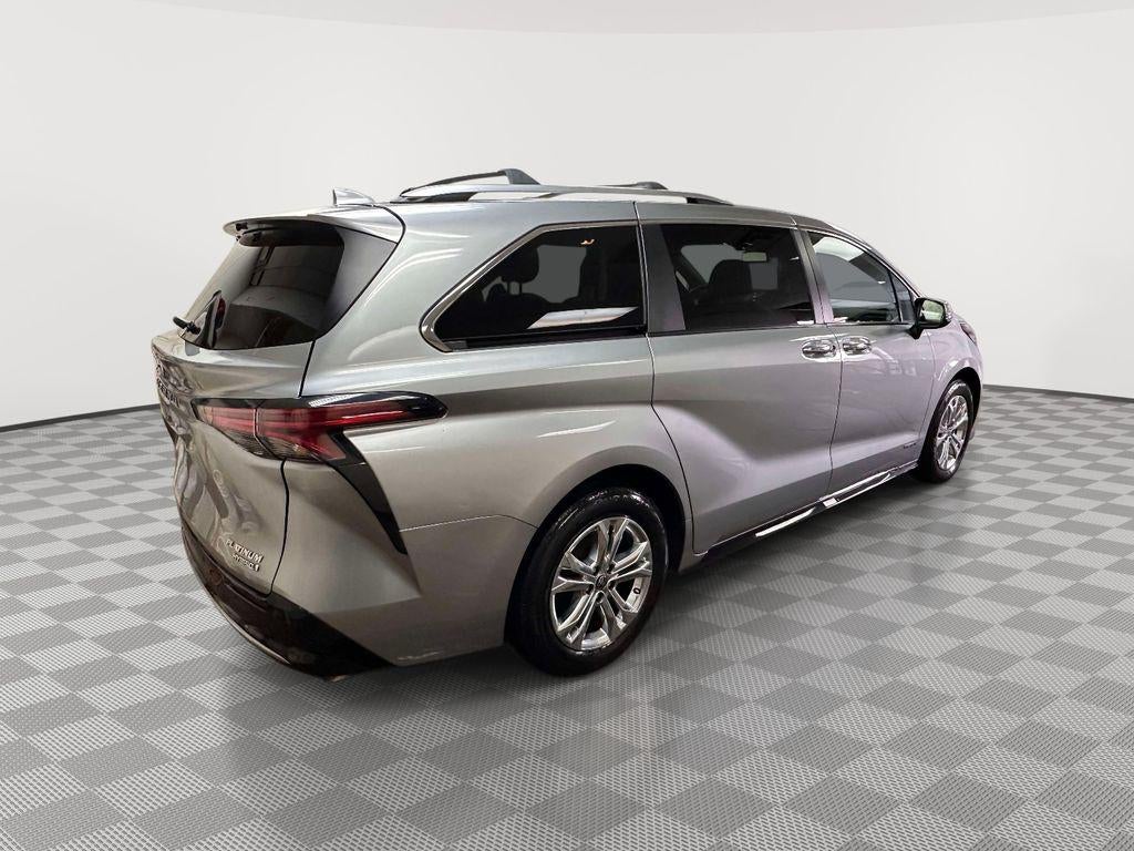 2021 Toyota Sienna Platinum