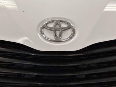 2013 Toyota Sienna LE V6 8 Passenger