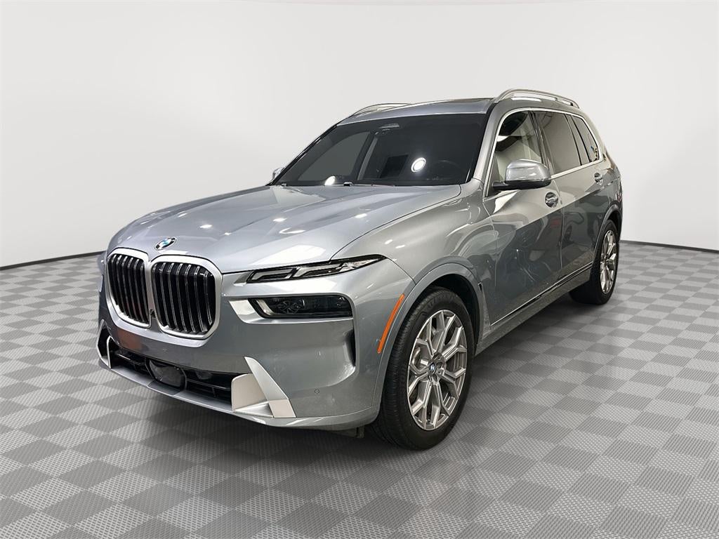 2025 BMW X7 xDrive40i