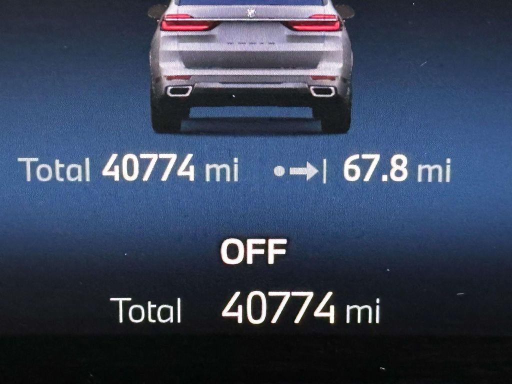 2024 BMW X7 xDrive40i