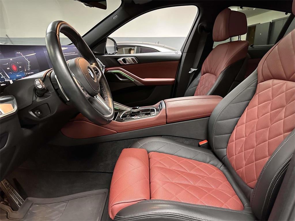 2024 BMW X6 M60i