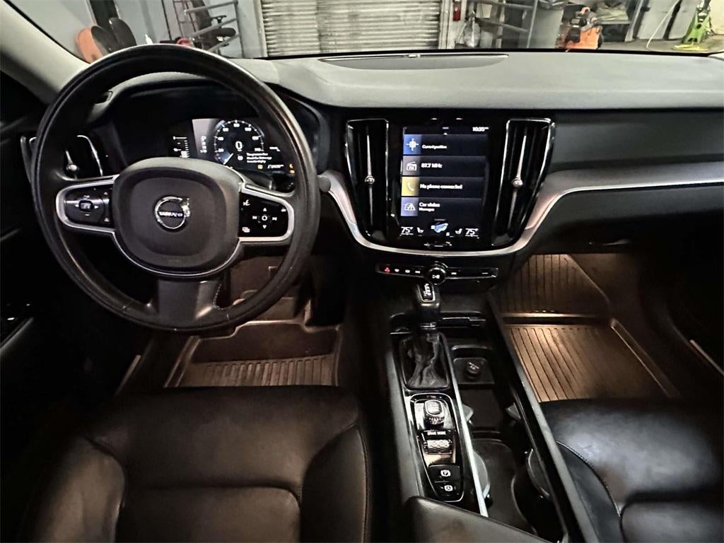 2019 Volvo S60 T6 Momentum