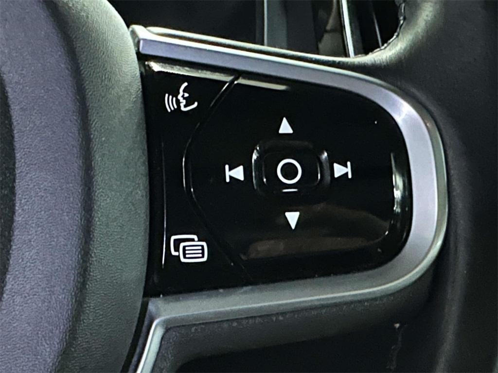 2019 Volvo S60 T6 Momentum